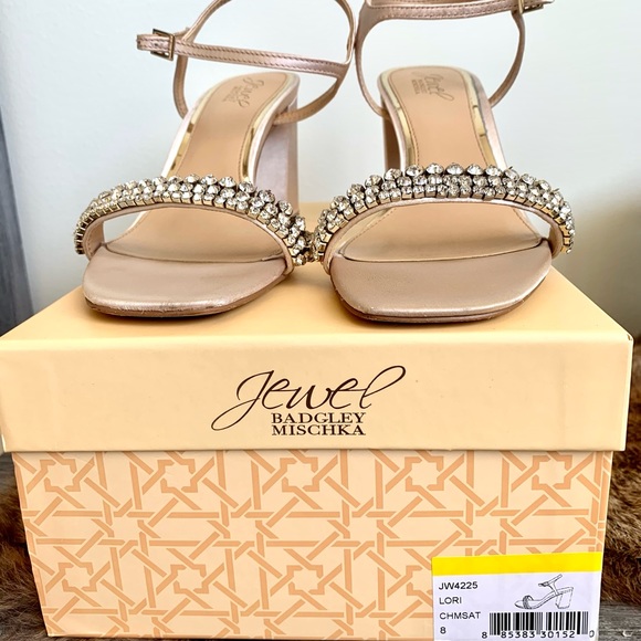 Badgley Mischka - Lori Block Heel in Champagne - Picture 6 of 16